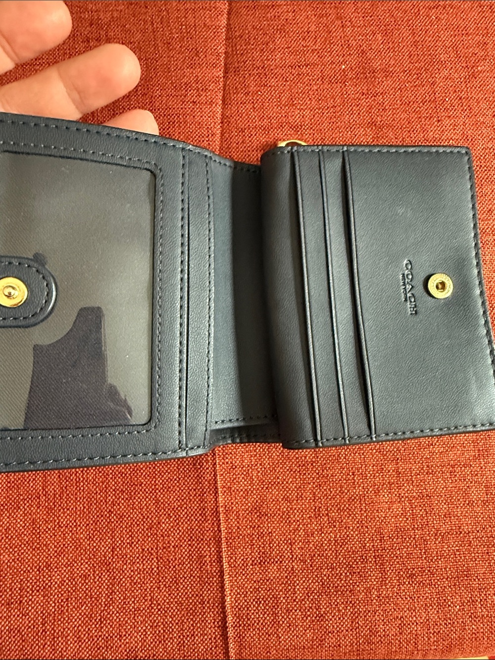 Coach Olive Pebbled Leather Compact Wallet with Gold Logo - Picture 6 of 8